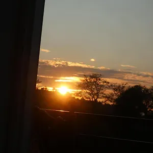 https://sky-edge-homestay.negombohotels.net