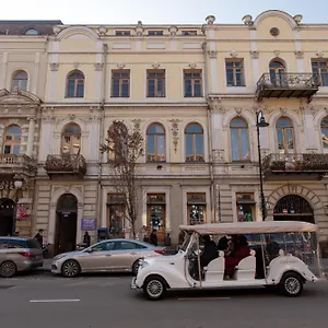 Mardzhanov Apartments, Block 108 Апартаменты